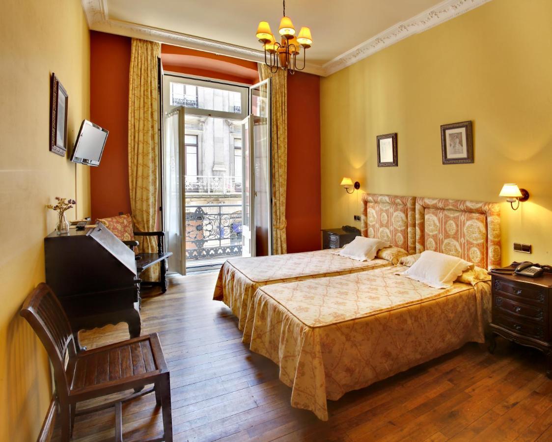 Hotel De Luarca